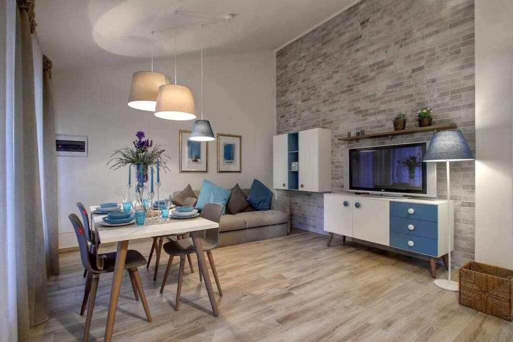 Faenza Elegant Apartment Florencia Exterior foto