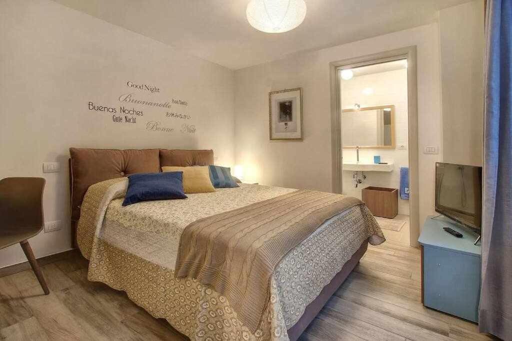Faenza Elegant Apartment Florencia Exterior foto